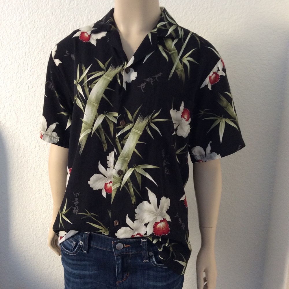 Vintage Hawaiian shirt made in Hawaii